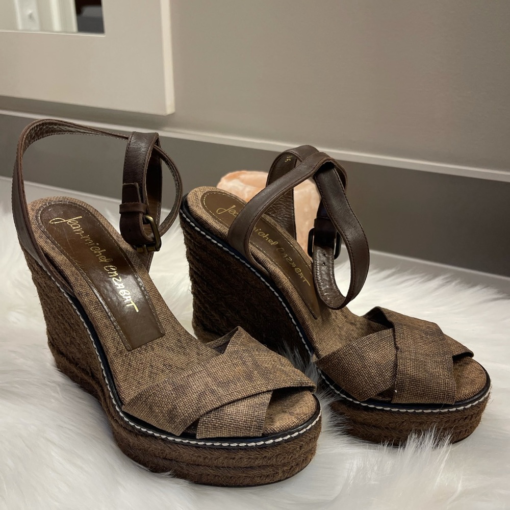 NWOT Jean-Michel Cazabat Designer Chocolate Platform Wedges 💫